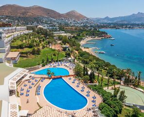 Yasmin Bodrum Resort 5*