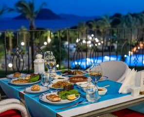 Yasmin Bodrum Resort 5*