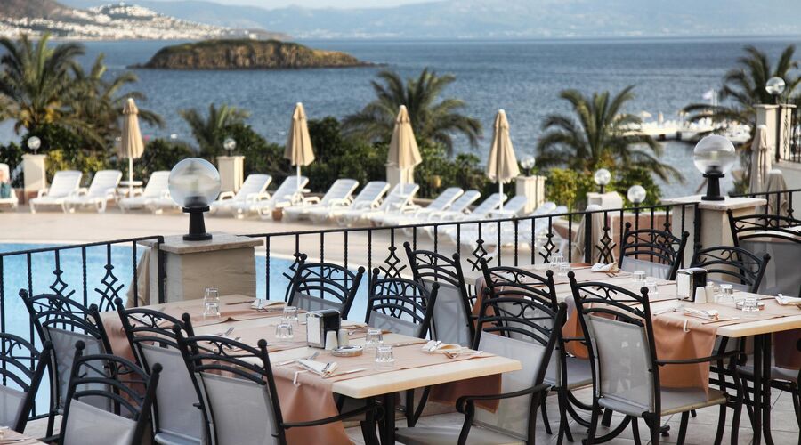 Yasmin Bodrum Resort 5*