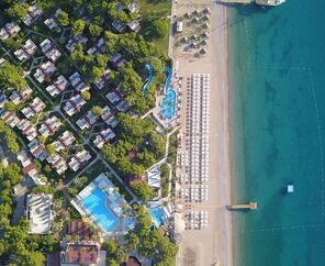 Pirate`s Beach Club  5*