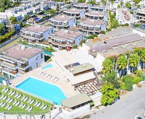 Smart Stay Beach & Spa  4*