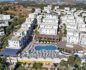 Smart Holiday Hotel Bodrum  4*