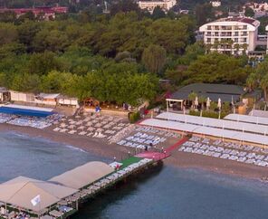 Ring Beach Hotel 5*