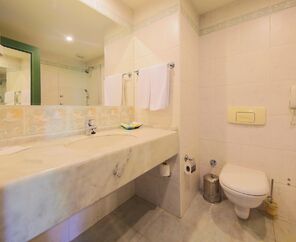 Salmakis Resort & Spa Hotel 5*