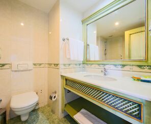 Salmakis Resort & Spa Hotel 5*