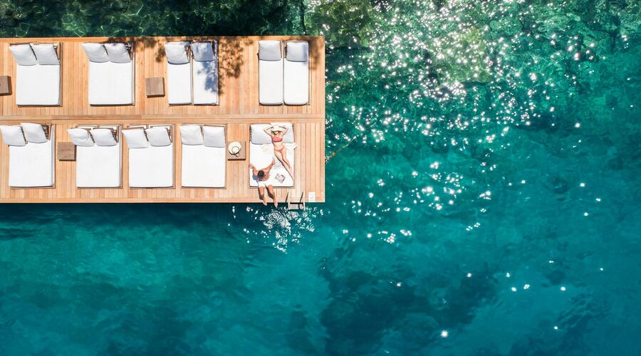 Hillside Beach Club