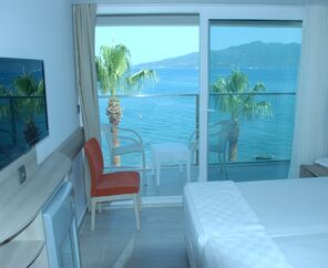 Begonville Beach Hotel 4*