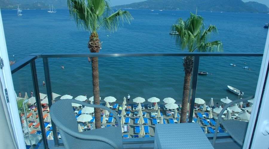 Begonville Beach Hotel 4*