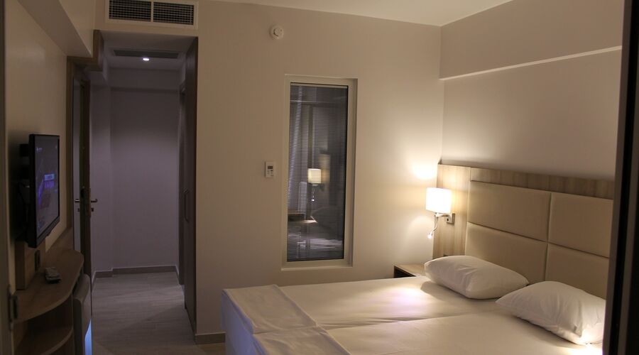 Begonville Beach Hotel 4*