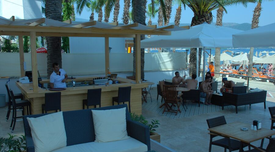 Begonville Beach Hotel 4*