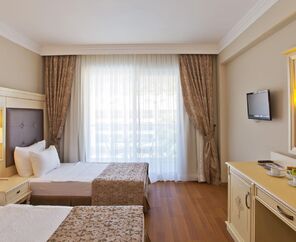Turunç Resort Hotel 5*