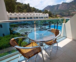 Turunç Resort Hotel 5*