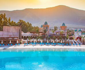 Orka Sunlife Resort  5*