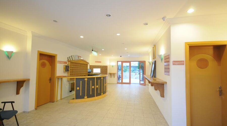 Club Kocer Apartments Marmaris  Tours