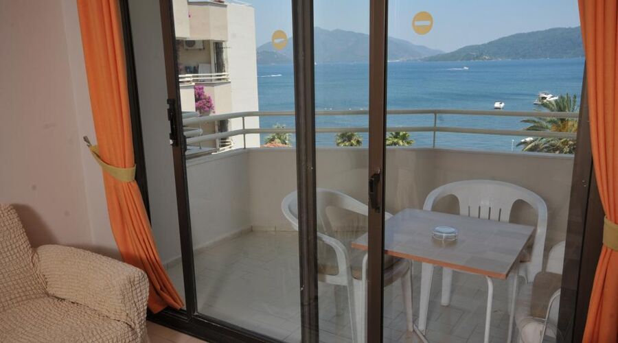 Amos Otel 3* Tours