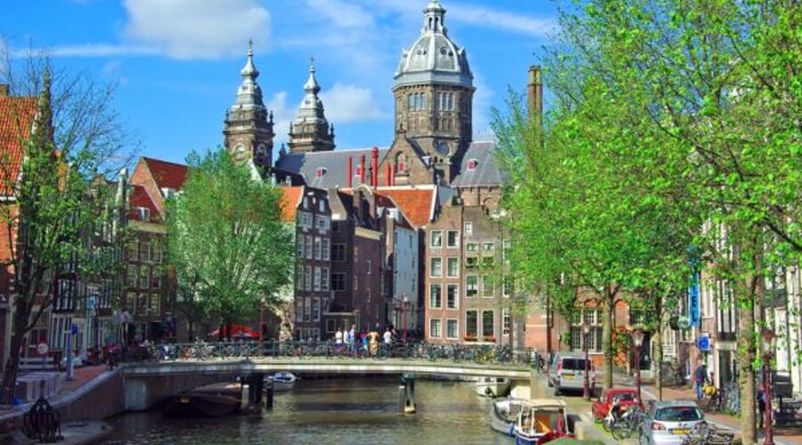 Amsterdam Turu (Ams-Ams)